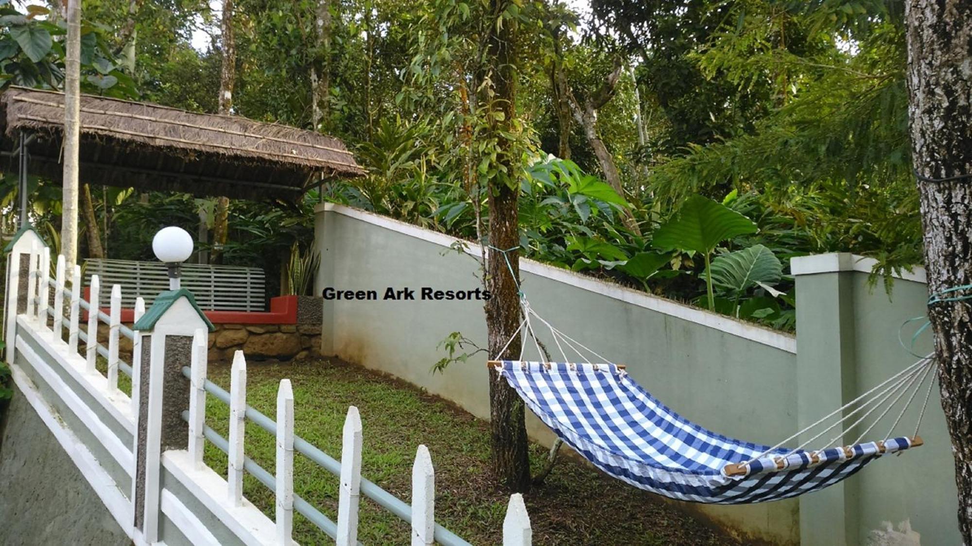 Green Ark Resorts Thekkady Zimmer foto